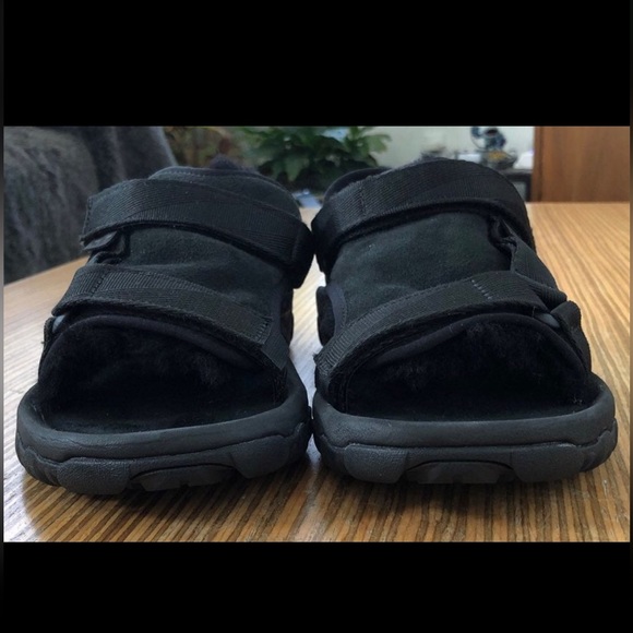 RARE! UGG/Teva Black Collaboration Hybrid Shoe Sandals Size 7 - Picture 6 of 12